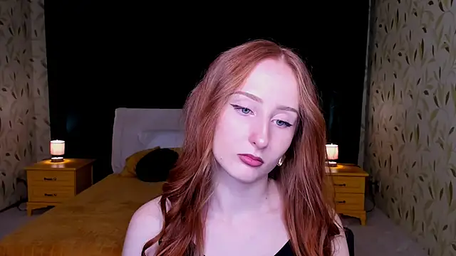 TwilightSerena online show from November 2025 06:41:02 PM