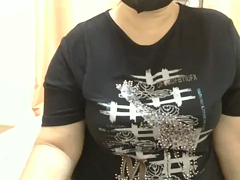 Kimkhaepretty online show from September 2025 02:43:02 PM