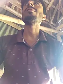 LesserUpset online show from November 2025 03:41:01 AM