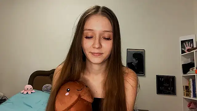 Denny Yorgeritai online show from October 2025 02:27:01 PM