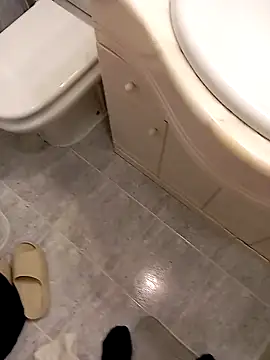 ruiiizz online show from March 2026 06:12:02 PM