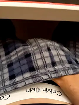 ruiiizz online show from March 2026 05:50:02 PM