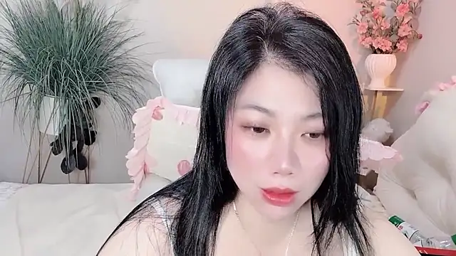 Snapshot of Huanhuan- chatting on March 2026 07:26:02 AM Huanhuan- online show from March 2026 07:26:02 AM