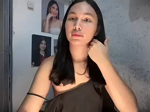 Snapshot of FelicityLincoln chatting on July 2026 01:56:01 PM FelicityLincoln online show from July 2026 01:56:01 PM