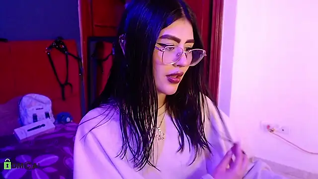 Snapshot of isa_bunny18 chatting on February 2026 08:54:01 AM isa bunny18 online show from February 2026 08:54:01 AM