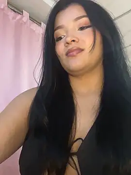 EmmaBlossom online show from October 2025 12:30:02 AM