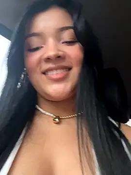 EmmaBlossom online show from October 2025 07:54:02 PM