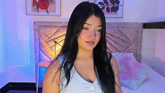 EmmaBlossom online show from March 2026 12:38:02 PM