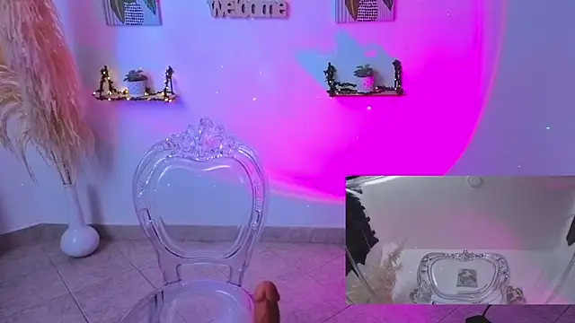 pequitasmedusa9 online show from October 2025 07:01:02 PM