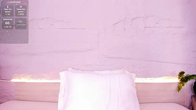 venusgreys1  online show from November 2025 12:08:02 PM