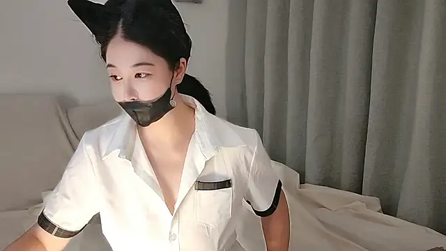 xinyin6666 online show from November 2025 02:34:02 PM