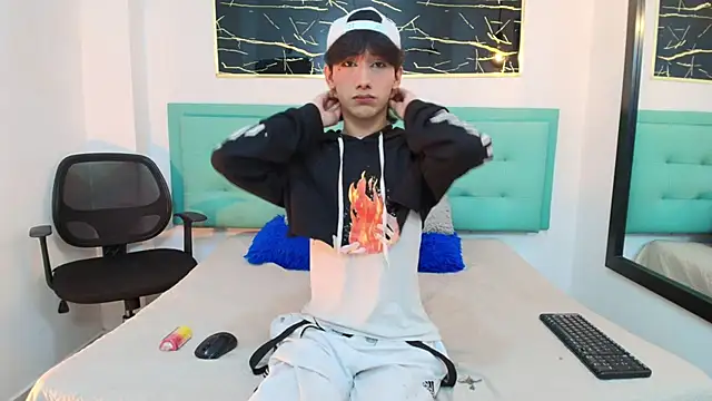 Lovers 21 online show from October 2025 04:43:02 AM