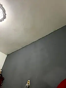 Snapshot of Kelly_or chatting on November 2025 07:04:02 PM Kelly or online show from November 2025 07:04:02 PM