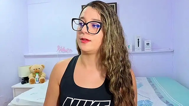 katiaa lovv online show from October 2025 12:04:02 PM