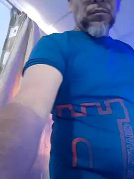 ANTHONYHOTT69 online show from October 2025 09:04:01 PM