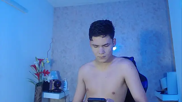 Aaron Foxxx online show from September 2025 12:43:02 PM