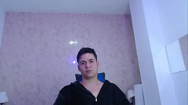 Aaron Foxxx online show from September 2025 01:05:02 PM