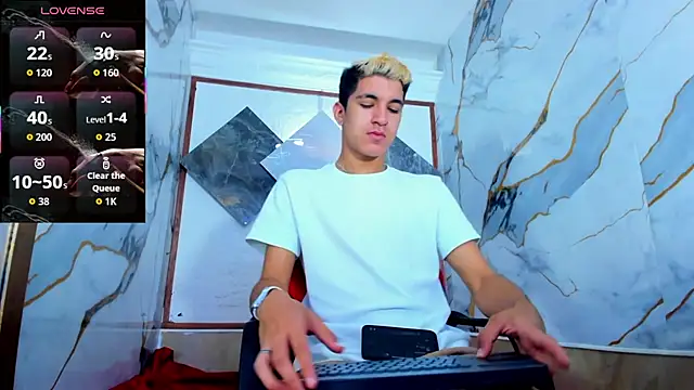 Stiben boy online show from October 2025 07:12:02 PM