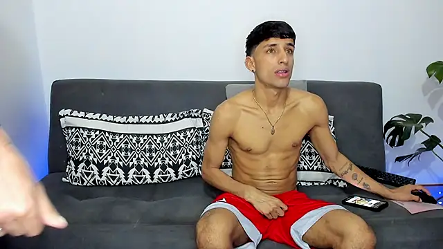 Snapshot of joe_foxx chatting on November 2025 03:49:01 AM joe foxx online show from November 2025 03:49:01 AM