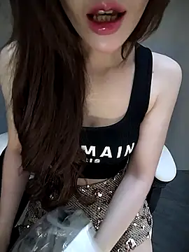 Snapshot of Quynhbabysexy chatting on February 2026 08:52:01 AM Quynhbabysexy online show from February 2026 08:52:01 AM