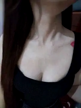 Snapshot of Quynhbabysexy chatting on February 2026 05:33:02 AM Quynhbabysexy online show from February 2026 05:33:02 AM