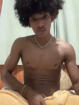 Snapshot of Jronlinejr-05 chatting on October 2025 05:04:02 AM Jronlinejr-05 online show from October 2025 05:04:02 AM