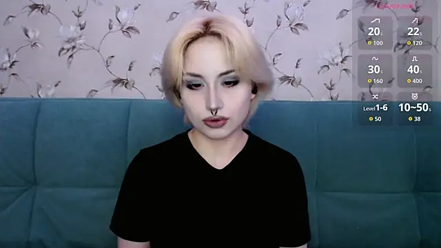 Snapshot of LeisaHopperstad chatting on July 2026 09:45:02 AM LeisaHopperstad online show from July 2026 09:45:02 AM