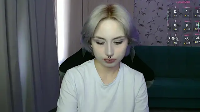 Snapshot of LeisaHopperstad chatting on July 2026 10:39:01 AM LeisaHopperstad online show from July 2026 10:39:01 AM