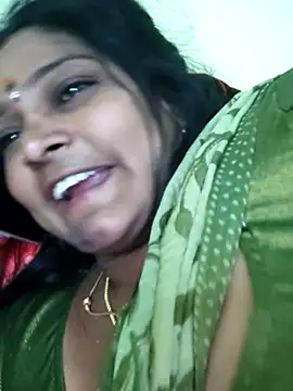 navyasree143 online show from January 2026 04:00:02 PM