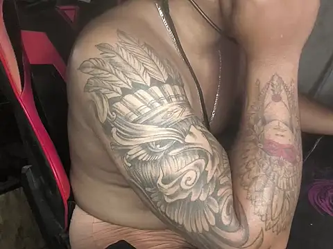 gtzmoreno online show from December 2025 06:02:01 PM