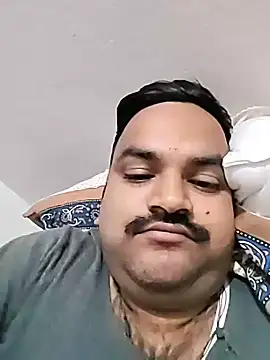 Snapshot of desiyouth94 chatting on January 2026 04:11:01 PM desiyouth94 online show from January 2026 04:11:01 PM