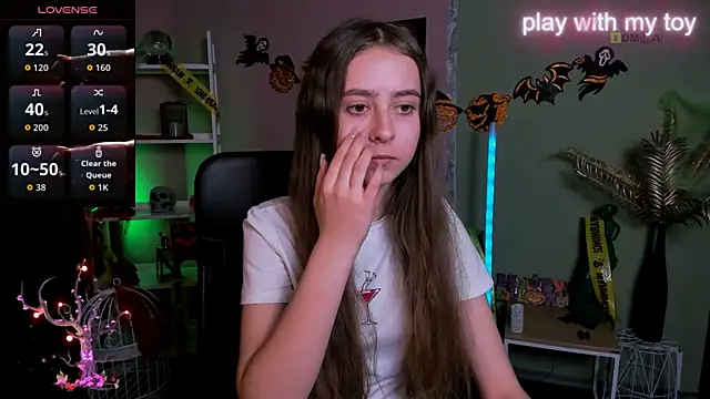 Snapshot of rebecca_smile chatting on October 2025 01:24:02 PM rebecca smile online show from October 2025 01:24:02 PM