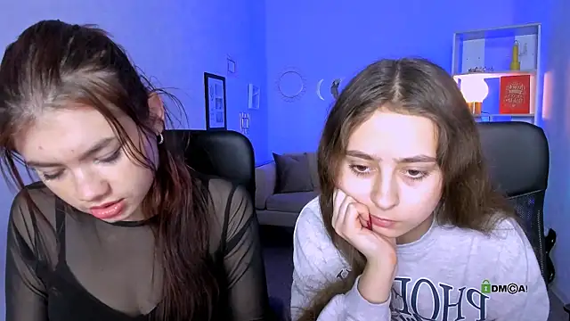 Snapshot of rebecca_smile chatting on November 2025 01:33:02 PM rebecca smile online show from November 2025 01:33:02 PM