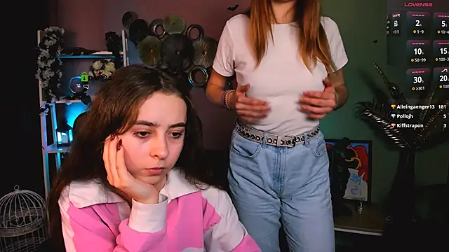 Snapshot of rebecca_smile chatting on December 2025 01:28:02 PM rebecca smile online show from December 2025 01:28:02 PM