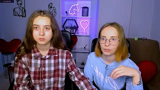 Snapshot of rebecca_smile chatting on December 2025 01:19:01 PM rebecca smile online show from December 2025 01:19:01 PM