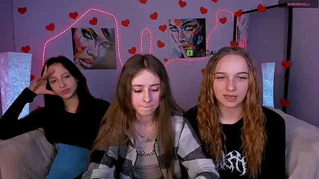 Snapshot of rebecca_smile chatting on February 2026 08:15:01 PM rebecca smile online show from February 2026 08:15:01 PM