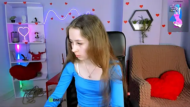 rebecca smile online show from April 2026 04:19:02 PM