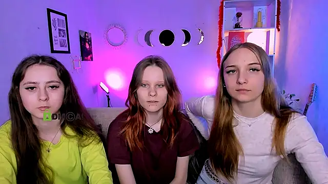 rebecca smile online show from April 2026 12:27:01 PM