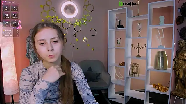 rebecca smile online show from July 2026 02:43:02 PM