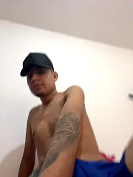 cristyan arias online show from October 2025 03:09:02 PM