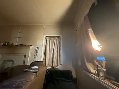 ThrowedWorldWide online show from December 2025 04:08:01 AM