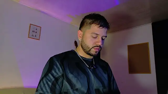 TomSloam online show from November 2025 10:40:01 PM