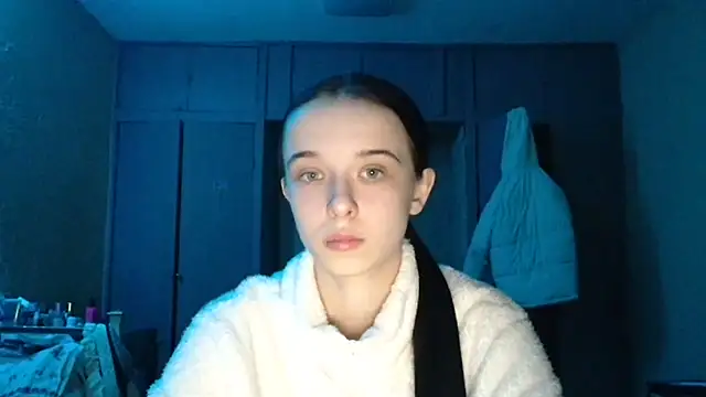 Emilia Light online show from February 2026 05:52:01 PM