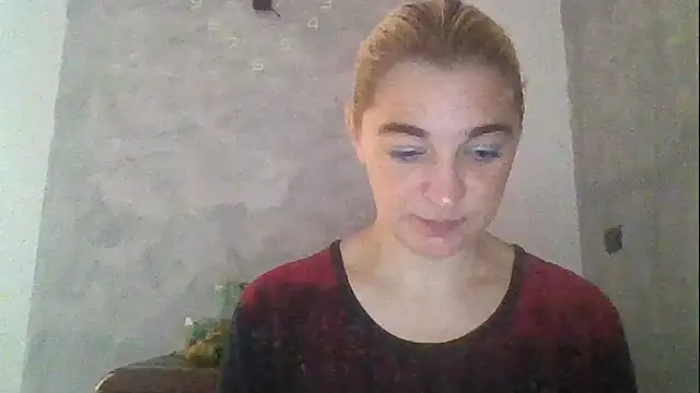 Snapshot of GoldenAngelMilf chatting on October 2025 07:18:02 AM GoldenAngelMilf online show from October 2025 07:18:02 AM