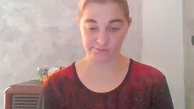 Snapshot of GoldenAngelMilf chatting on November 2025 01:01:02 PM GoldenAngelMilf online show from November 2025 01:01:02 PM