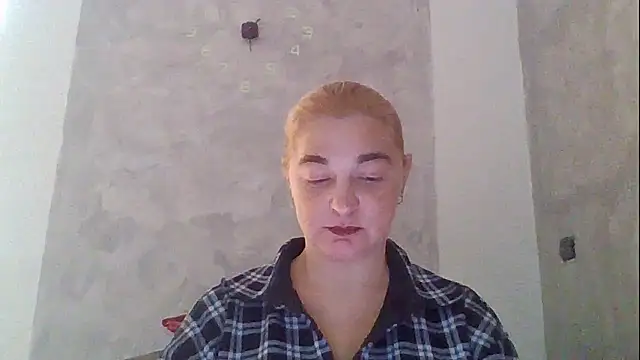 Snapshot of GoldenAngelMilf chatting on January 2026 12:29:02 PM GoldenAngelMilf online show from January 2026 12:29:02 PM