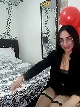 YaraDuartee online show from February 2026 12:23:01 AM