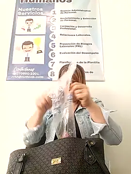 VANESSA  01 online show from December 2025 04:03:02 PM