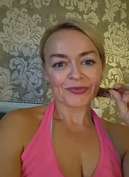 demidelightfulxx online show from September 2025 04:45:01 PM