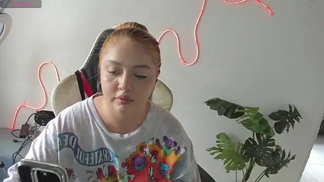 Angelina velvett online show from November 2025 07:21:01 PM